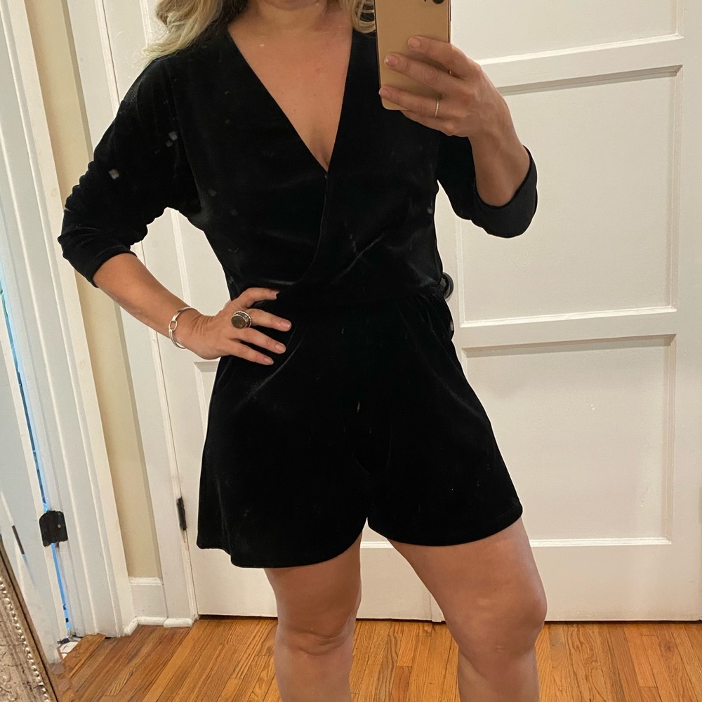 Veronica M velvet romper